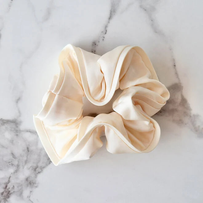 Satin "GlamCurl" Scrunchie